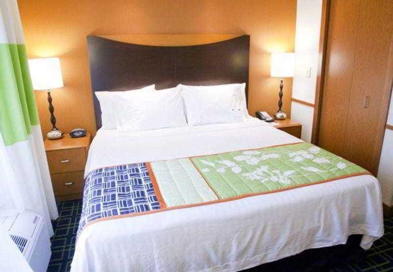 Hotel Fairfield By Marriott Peoria East Habitación foto